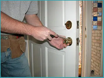 Cincinnati Local Locksmith Cincinnati, OH 513-642-8019  Cincinnati Local Locksmith Cincinnati, OH 513-642-8019